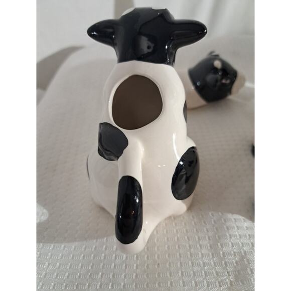 UNIQUE Ceramic Modern Farmhouse Holstein Cow Sugar Bowl with Lid & Creamer Set - Picture 8 of 8
